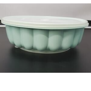 Vintage Tupperware Jel-N-Serve Blue W/Insert & Lid PRE-OWNED